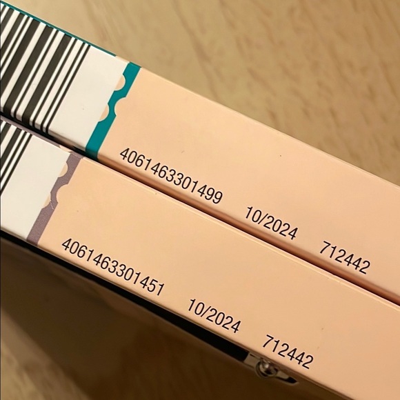 Lot of 2 Visage Manicure Set Black and Teal hard clam shell case Compact Design - Picture 8 of 10